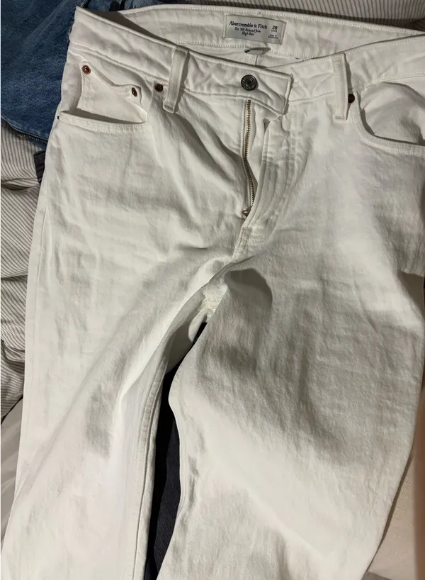 White Abercrombie Jeans - Image 2