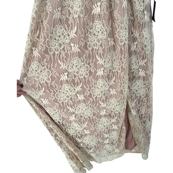 NWT Lulus Lace Up Back Lace‎ Maxi Dress Deep V Neck High Slit Blush Pink Size XS - Image 13