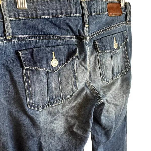 Henry & Belle Medium Wash 100% Cotton Low Rise‎ Boot Cut Jeans Pockets Size 27 - Image 5