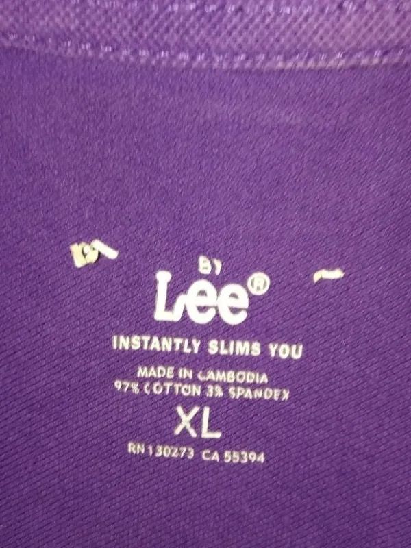 Lee Riders XL Fitted Short Sleeved Slimming Polo Top in Purple - Image 2