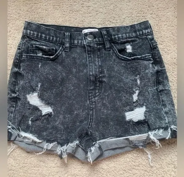 SO High Rise Distressed Stretch Black Mom Shorts Size 28 - Image 2