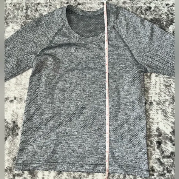 Lululemon Swiftly Tech Long Sleeve 2.0 *Race Length - Image 9