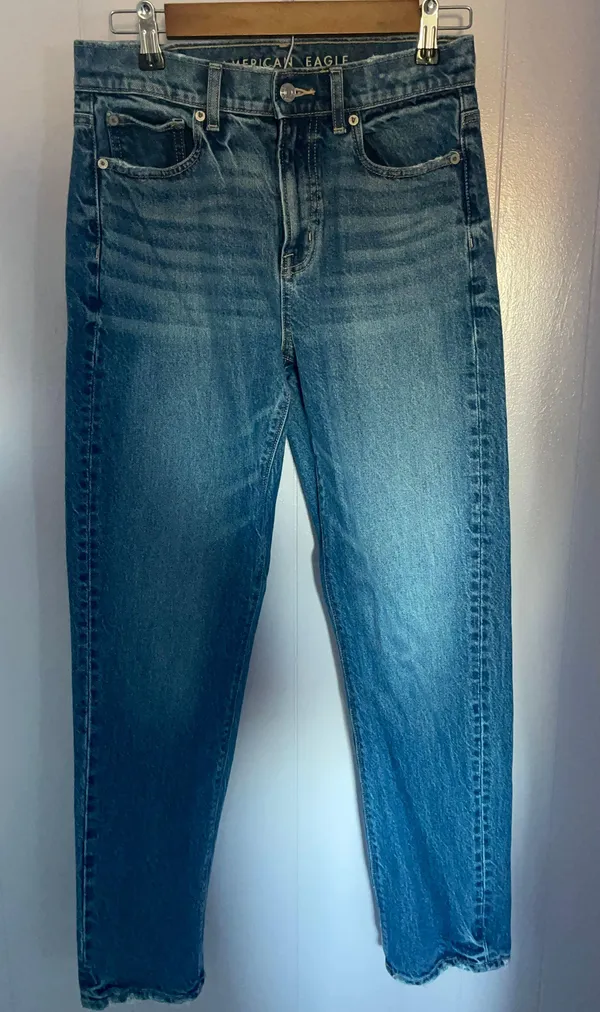 American Eagle Jeans - Image 4