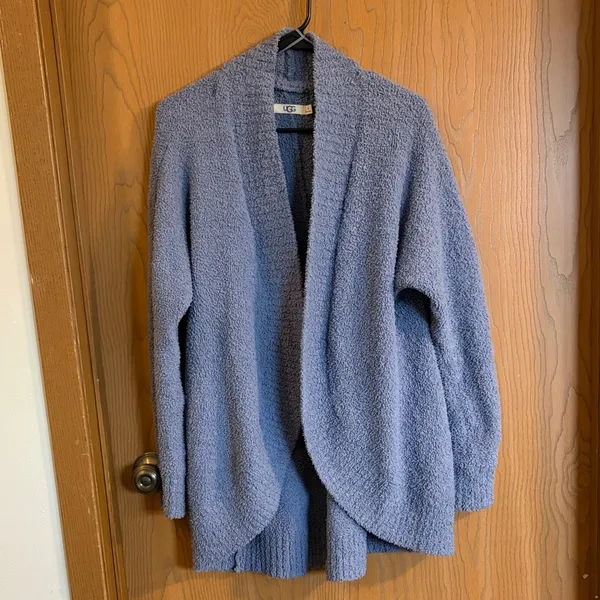 UGG Women’s Soft Fremont Cardigan in Boucle‎ Blue Medium - Image 2