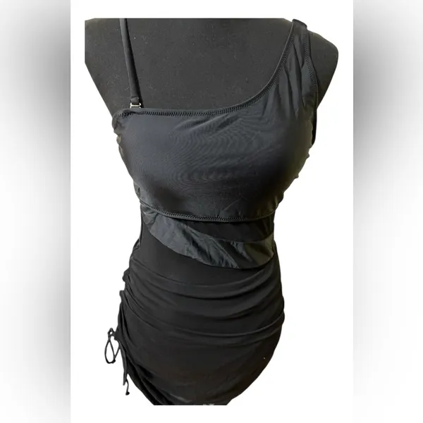 Black Asymmetrical Mesh Ruched Bodycon Dress - Image 7