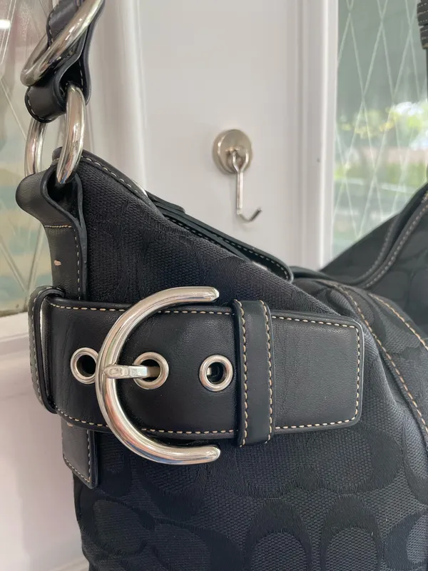 Vintage Coach Soho Signature Canvas Buckle Duffle Bag 3574 Black ORIGIN RECEIPT - Image 3