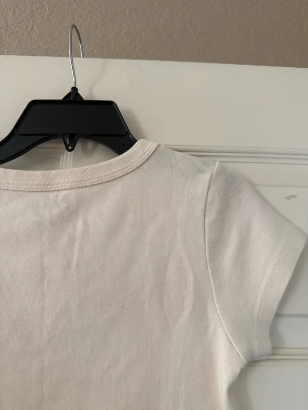 Brandy Melville John Galt Teddy Bear Baby Tee - Image 6