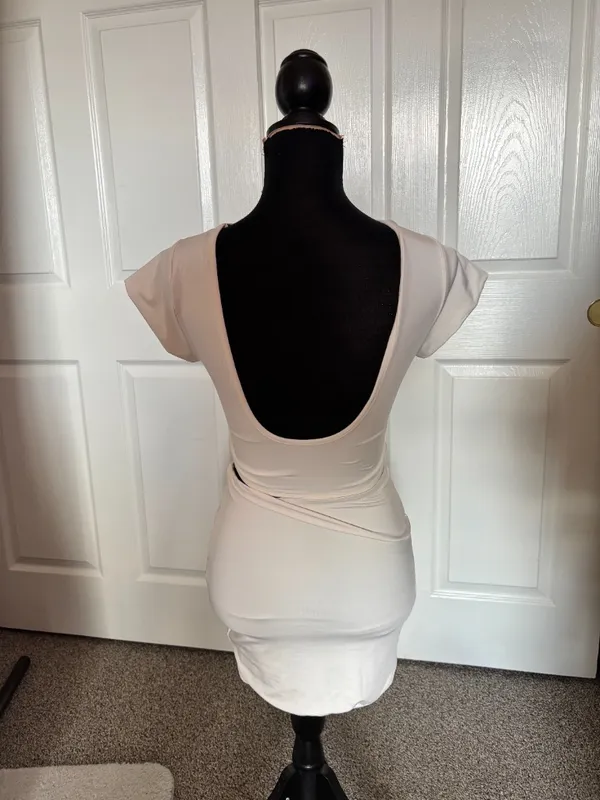 Cream Open Back Cutout Mini 2Piece Set Size Small - Image 3