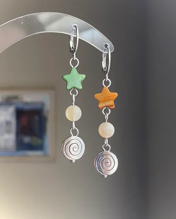 Handmade star & swirl dangle earrings🌀🌠 - Image 2