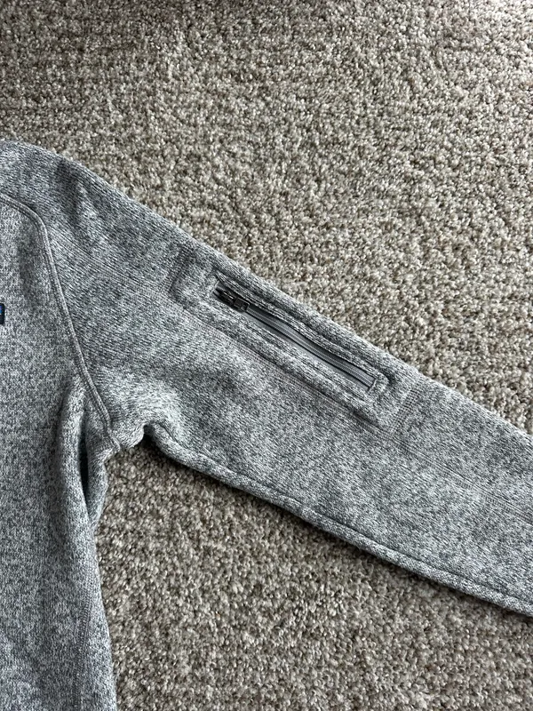 Patagonia Women’s Pullover Fleece - Image 3