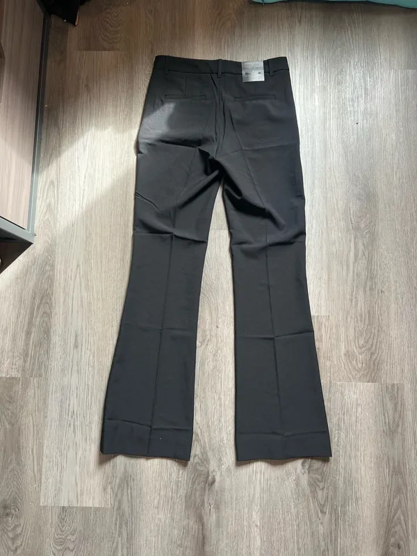 NWT Banana Republic High-Rise Bootcut Trousers - Image 2