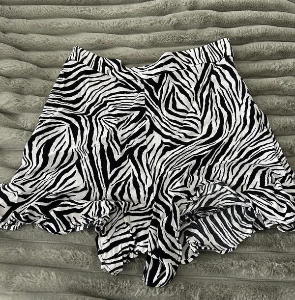 ZARA Zebra Skort - Image 2