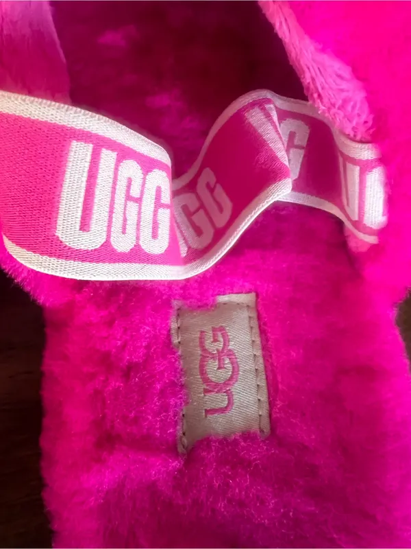 Ugg Fluff Yeah Slide in Bright Pink Women’s Size 5 - Image 7
