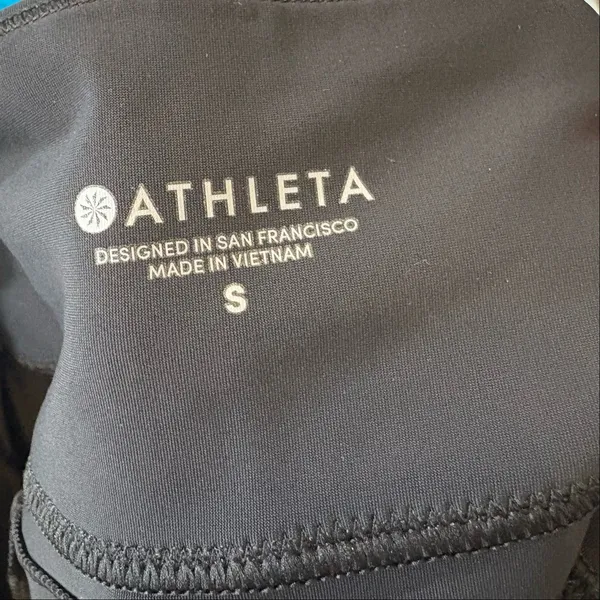 Athleta Stellar Perforated Crop Pant/Leggings Size Small‎ - Image 8