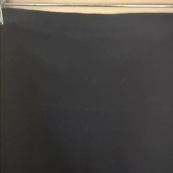 aerie Black High-Rise Capri Leggings - Image 3