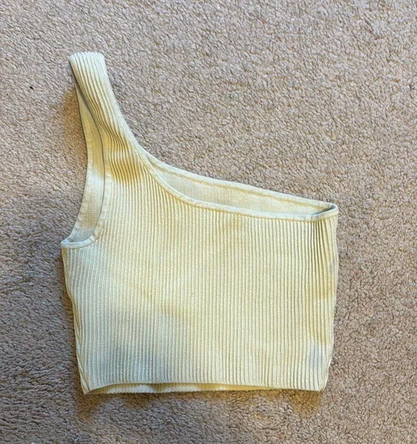 Aritzia Babaton Tank - Image 2