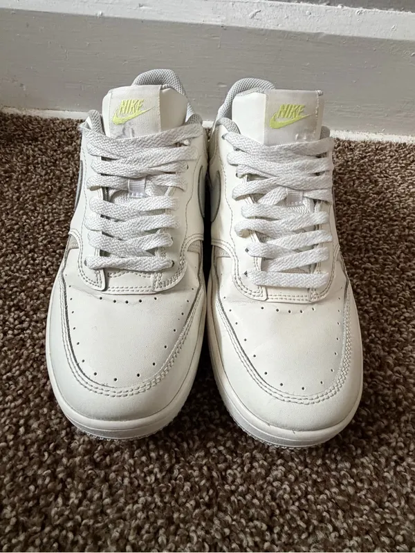 Nike Gamma Force White Phantom Light Bone Women's Size 8.5 DX9176-107 - Image 2