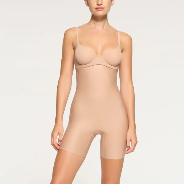 New Skims body HIGH-WAISTED MID THIGH SHORT‎ - Image 3