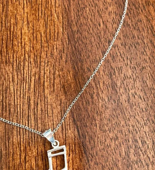 NEW Charming Charlie Musical Note Silver Choker Pendant Necklace NWOT - Image 3