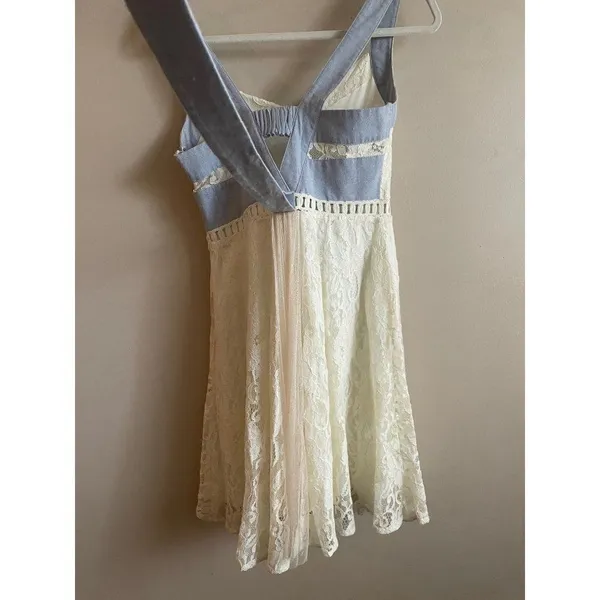 Altar’d State Cream Blue Lace Dress Sz‎ Small - Image 5