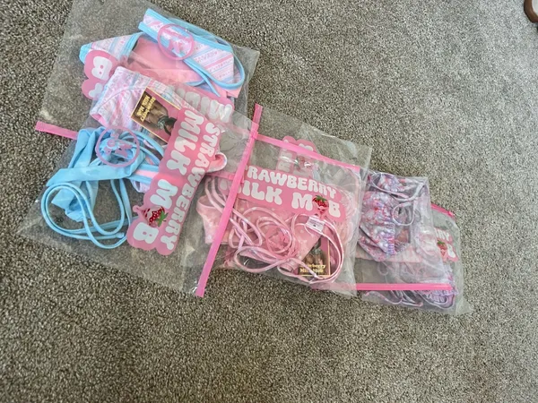 Strawberry Milk Mob bathing suit Pink Size M - Image 4