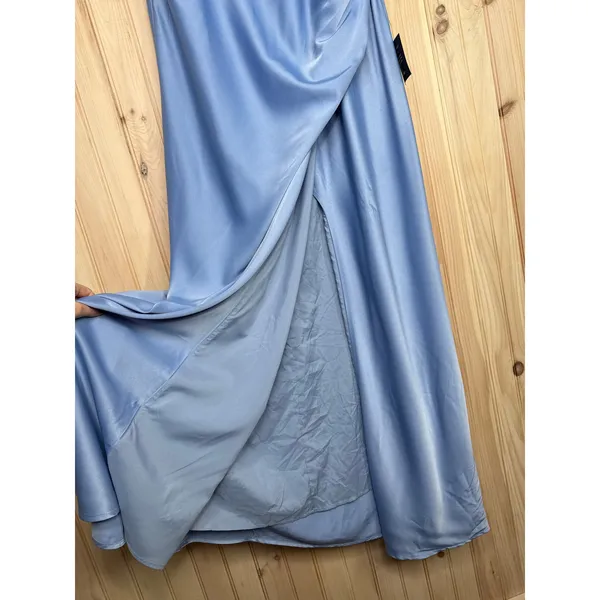 NWT Lulus Red Carpet Romance Light Blue Satin Square Neck Maxi Dress Size 1X - Image 9