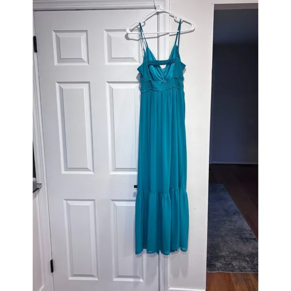 Thirty Thirty Maxi Dress Women's Medium Green Cutout Buckle Slit Boho Resort NWT - Image 3