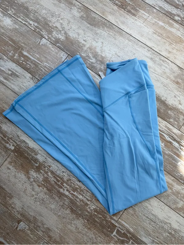 Fabletics Crossover Flare Leggings - Image 6