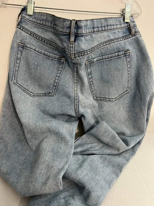 Pacsun Boyfriend Distressed Jeans - Image 5