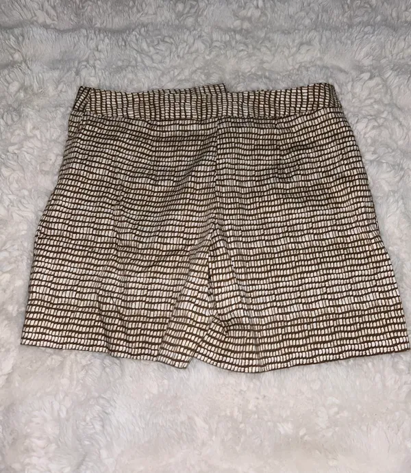 Apostrophe Dress Up Shorts - Image 4