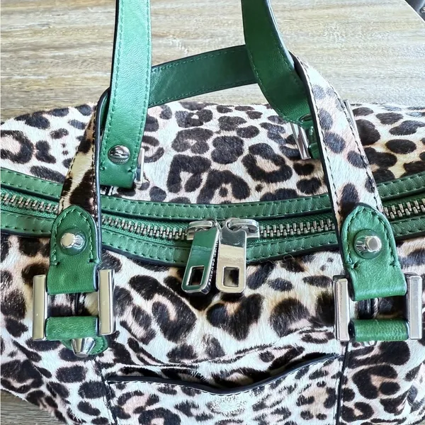 Juicy Couture Brown and Green Travel Bag - Image 5