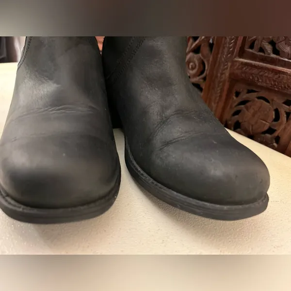 UGG Seldon Tall Black Leather Riding Boots Rear Zipper1009201 Womens Size 7 - Image 9