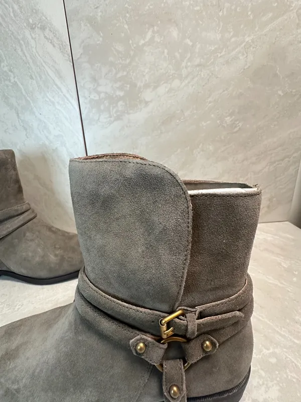 Discontinued UGG Kelby grey suede harness moto boots Size 8 - Image 5