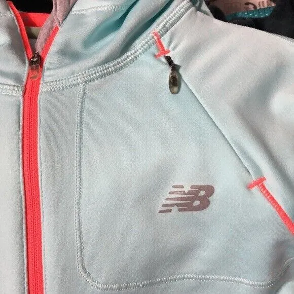 New balance 1/4 zip up hooded activewear shirt women's size‎ small - Image 9