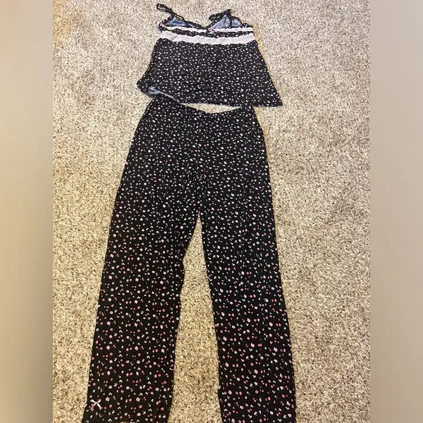 ❤️ Rene Rofe Black and Pink Pajama Sleepwear Set with pants and spaghetti top - Image 3