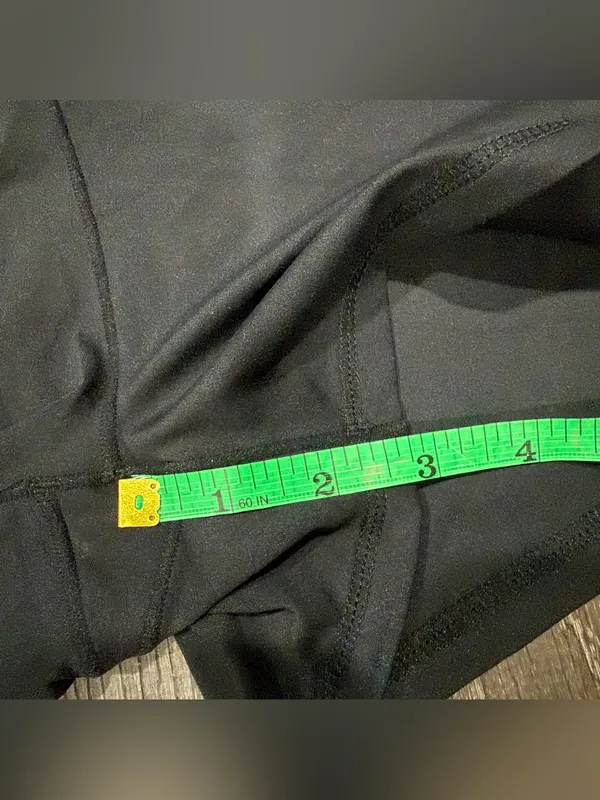 NWOT Halara Black SoftlyZero High Waisted Crossover Yoga Bike Shorts - Image 9