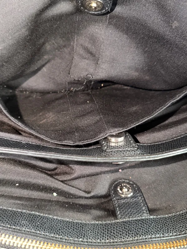 Authentic Coach Black Pebbled Leather Top-Handle Shoulder Bag with Gold Hardware - Image 11