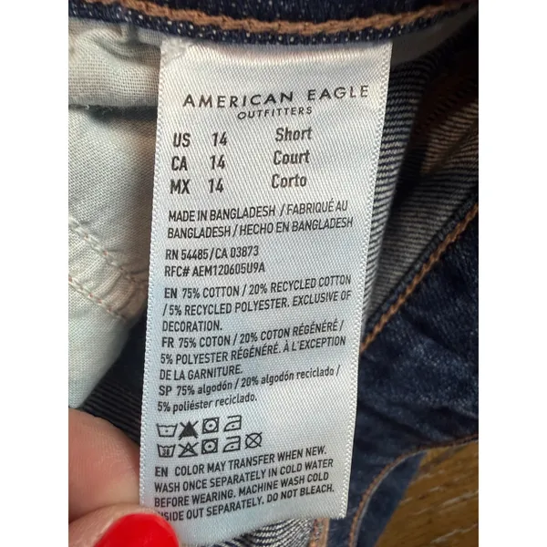 American Eagle Super High-Rise Baggy Wide Leg Jeans 14 Short Blue Raw Hem - Image 7