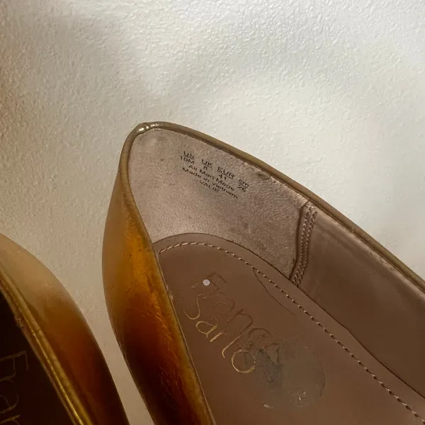 Franco Sarto Valie Mary Jane Faux Leather flats in gold WOMENS 10 - Image 4