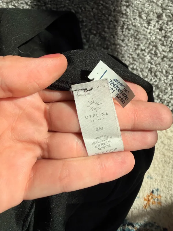 Aerie OFFLINE by Flare High-Waisted Leggings Crossover Black Real Me - Image 3