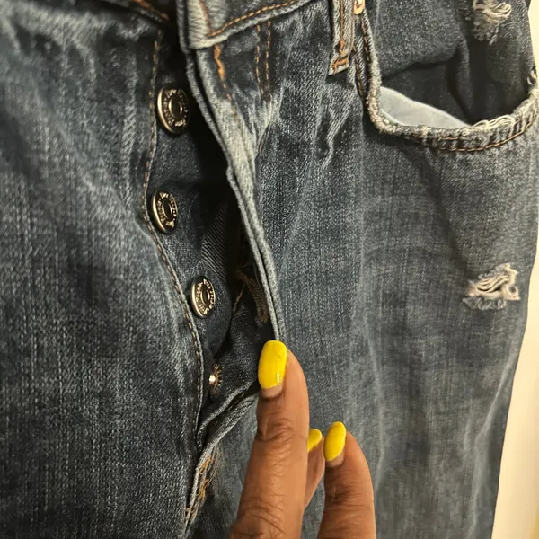 We the Free Distressed Blue Jeans - Image 10
