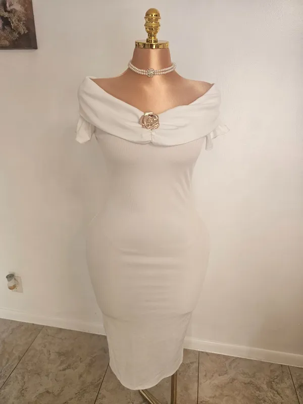 Women’s elegant bodycon midi dress  - Image 3