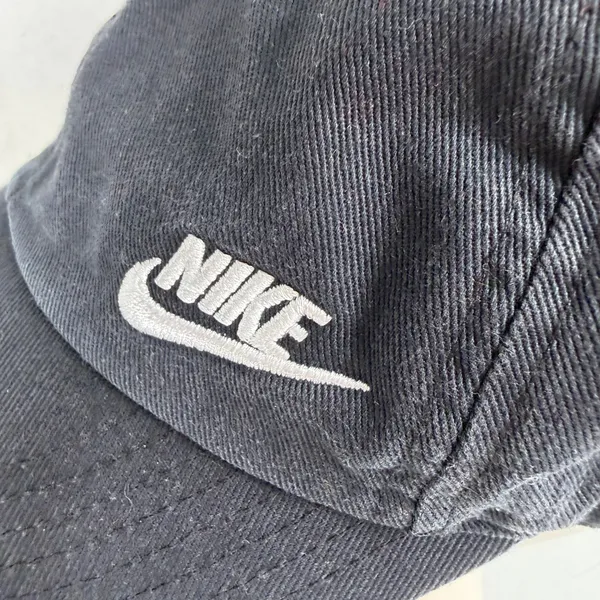 Nike One Size Hat Heritage86 Black Adjustable Futura Logo Dad Cap Strapback - Image 4