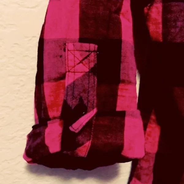 *30off3*‎ NWOT. Madrag Black And Dark Pink.​ - Image 6