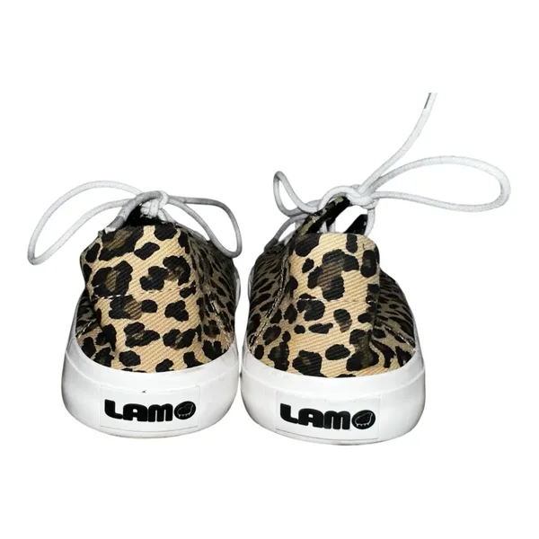 LAMO Leopard Print Women’s 8 Leopard Print‎ Canvas Lace-Up Shoes - Image 4