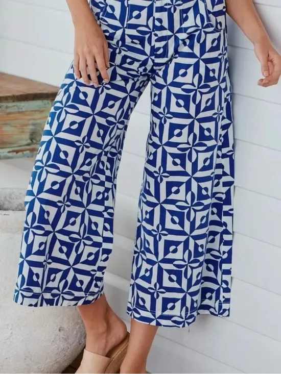 Free‎ People Menocra Cropped Printed Pant in Cobalt Size 2 - Image 2
