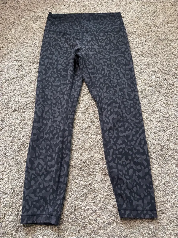 Lululemon Wunder Train High-Rise Tight 25" size 10 - Image 2