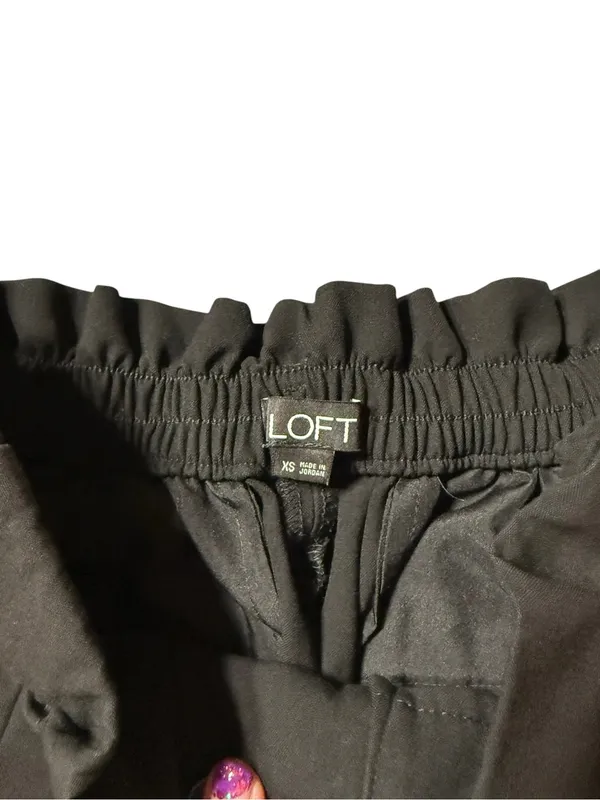 LOFT Black High Rise Paperbag Waist Pleated Tapered Ankle Pants Size XS - Image 2