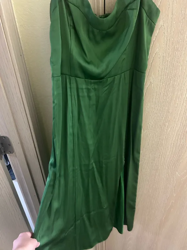 Abercrombie and Fitch Emerald Green Formal Dress - Image 3