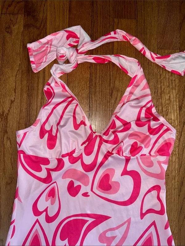 SheIn Love Sign Pink Retro Heart Halter Midi Dress NWOT size Medium - Image 5